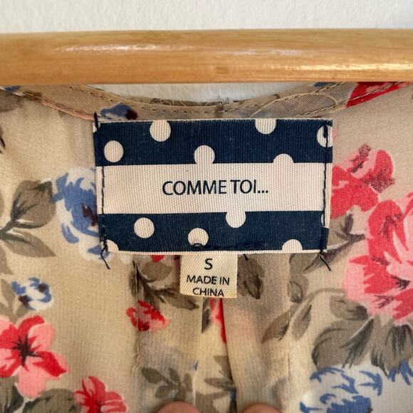 Comme Toi Floral Blouse S Sleeveless Sheer Asymmetrical Lightweight Flowy - Picture 5 of 6